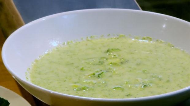 Brokolicová polienvka – recept na krémovú brokolicovú polievku