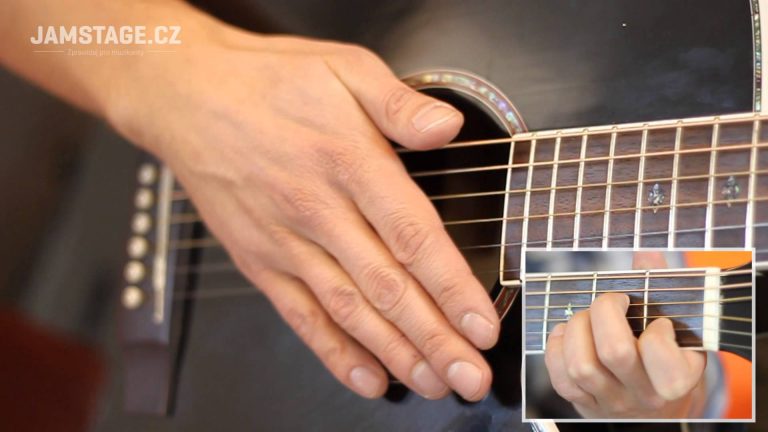 Začíname s akustickou gitarou – Hra prstami (fingerstyle) – 2.diel