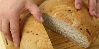 Chlieb – recept na domáci cibuľový chlieb