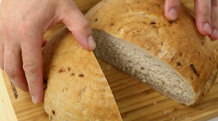 Chlieb – recept na domáci cibuľový chlieb