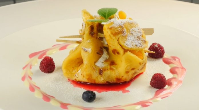 Palacinka – recept na palacinkový mešec s mandľami a mousse