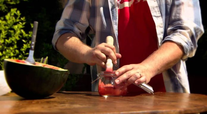 MELOND – recept na koktail z melónu a Becherovky Lemond