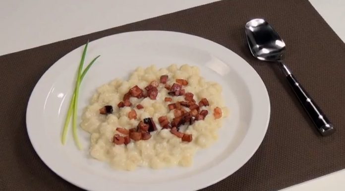 Bryndzové halušky – recetp na bryndzové halušky so slaninou