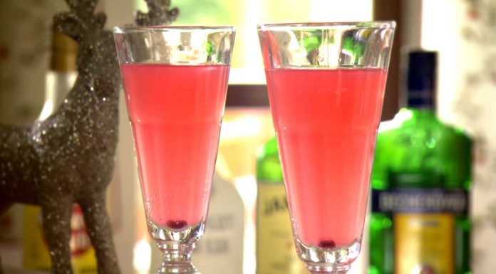 Sviatočný koktail – recept na koktail so šampusom a vanilkovou vodkou