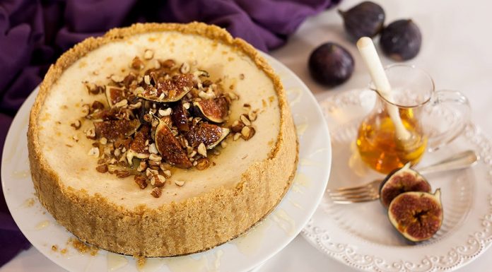 Recept na Vianočný cheesecake – perníkový cheesecake s figami