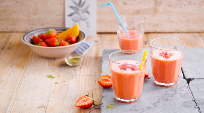 Alpro recept – Mandlovo – mangové smoothie