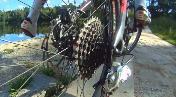 Základy jízdy v terénu – Birell cykloškola 2011 (díl 5/11)