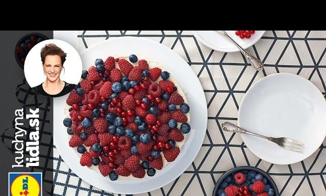 Nepečený ovocný cheesecake – Adriana Poláková – recepty kuchynalidla.sk