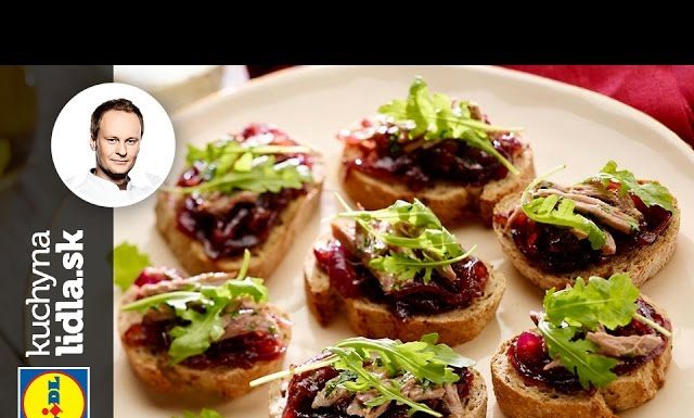 Chlebíky s kačacím mäsom a cibuľovou marmeládou – Marcel Ihnačák – recepty kuchynalidla.sk