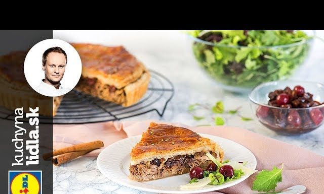 Koláč z lístkového cesta s kačacím mäsom