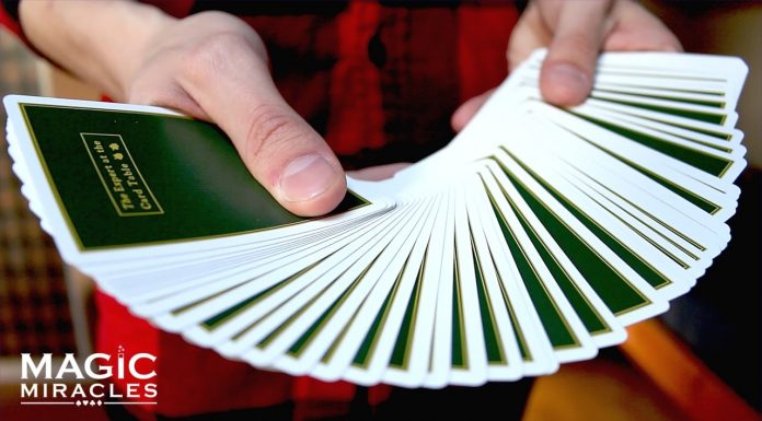 Ako ROZPRESTRIEŤ karty v rukách // Card Spread