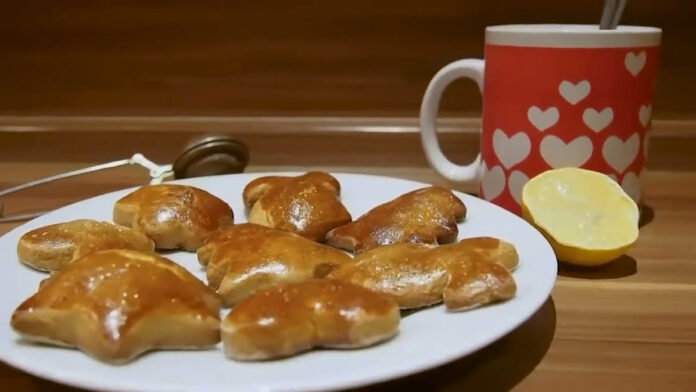 Medovníčky pre deti bez cukru | Jednoduchý recept z pár surovín